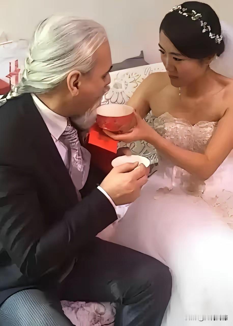 嫁给了老外，举案齐眉，在老外的眼中，这就是小鸟依人，如果嫁给自己的同胞，会不会做
