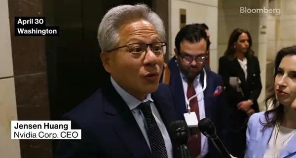 英伟达焦虑：若DeepSeek用中企芯片。。。据路透社报道，当地时间5月1日，英