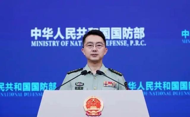台“防长”顾立雄发表严正声明，10月12日，台湾地区防务部门负责人顾立雄受访