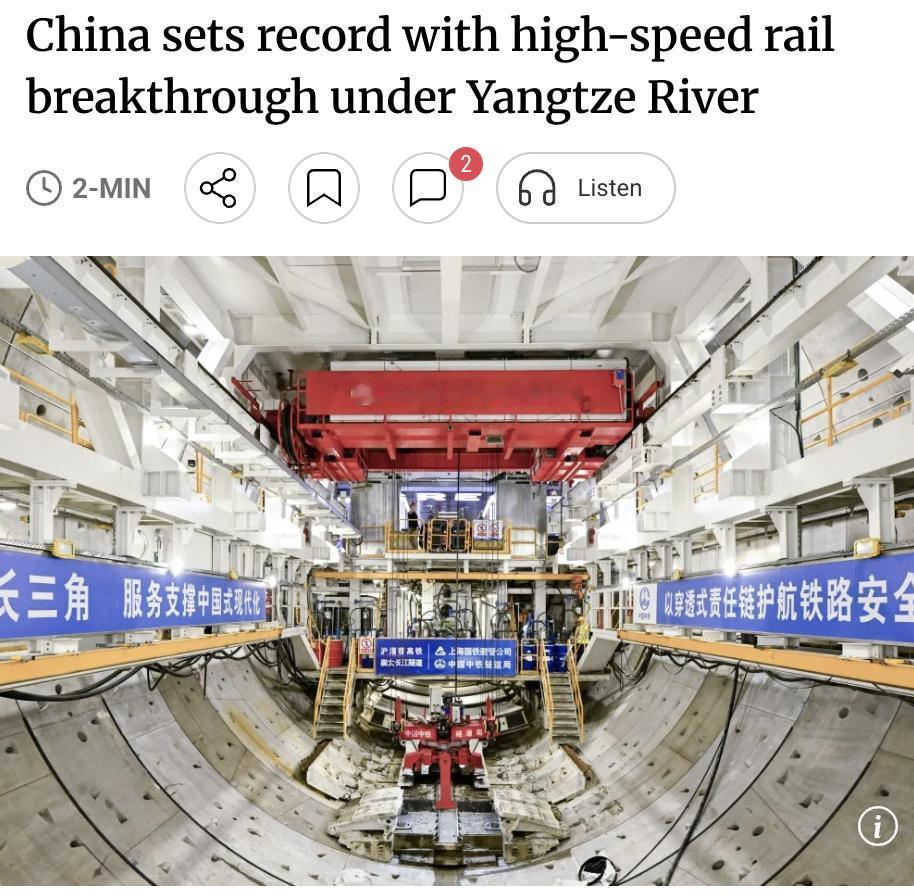 外媒：中国高铁建设再创纪录，国产最大直径盾构机"领航号"成功贯通长江水下隧道，完
