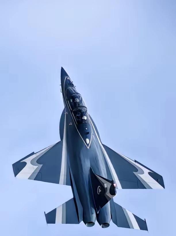 刷到迪拜航展的消息直接惊掉下巴！1600架订单，中国居然第一次在这欧美霸榜几