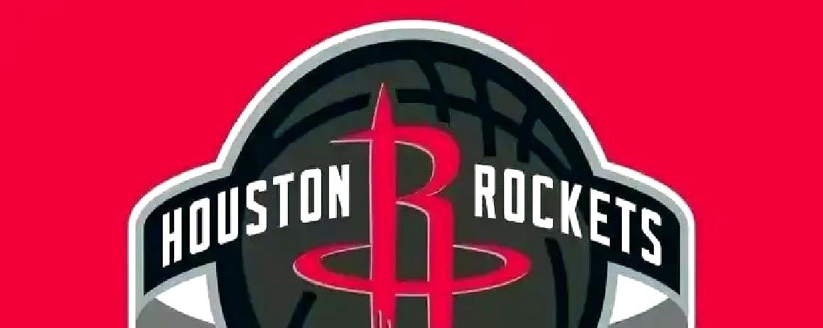 火箭队今晚估计都得坐在电视机前，看湖人脸色。辛辛苦苦打了一个赛季，排名第三还