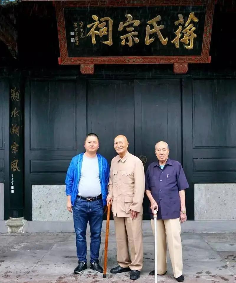 给台湾回家定个时间表中国给香港定了回家时间表，香港在1997年7月