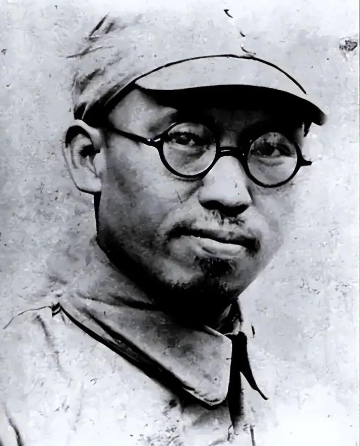 抗战时期，中央为什么调走山东两位骨干，扶正罗荣桓？1939年山东抗日根据地