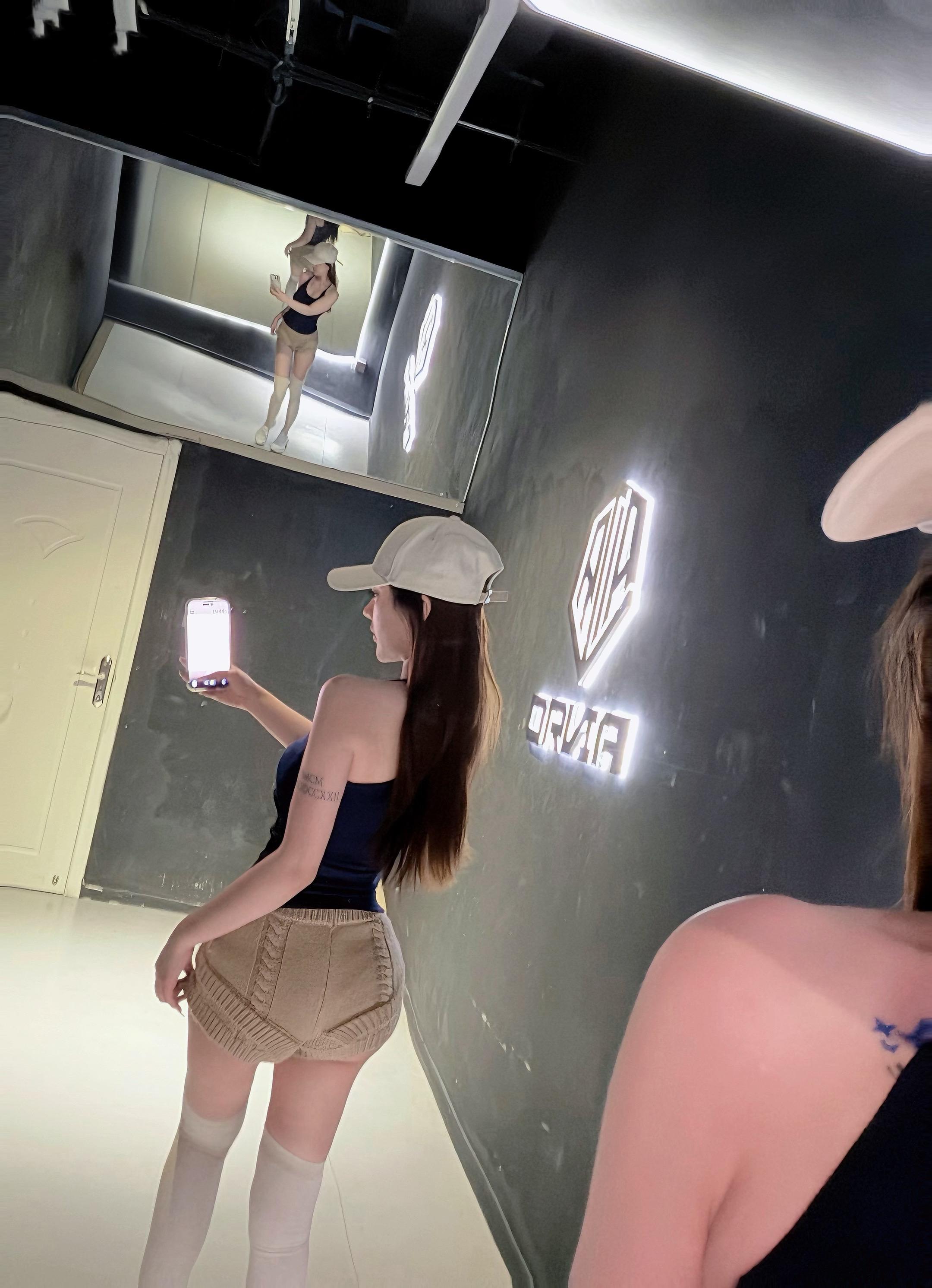 见人不如健身🤍