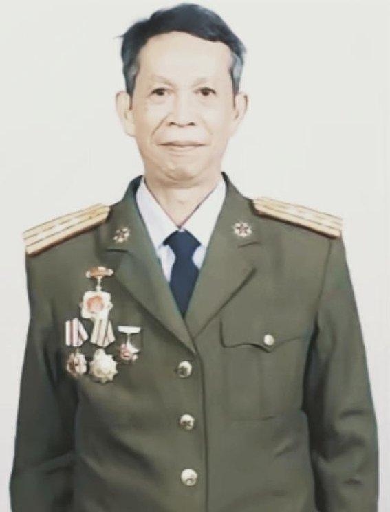 1979年对越反击战，广西融安战士覃毅忠孤身死守阵地打退越军数轮冲锋，战功竟只报