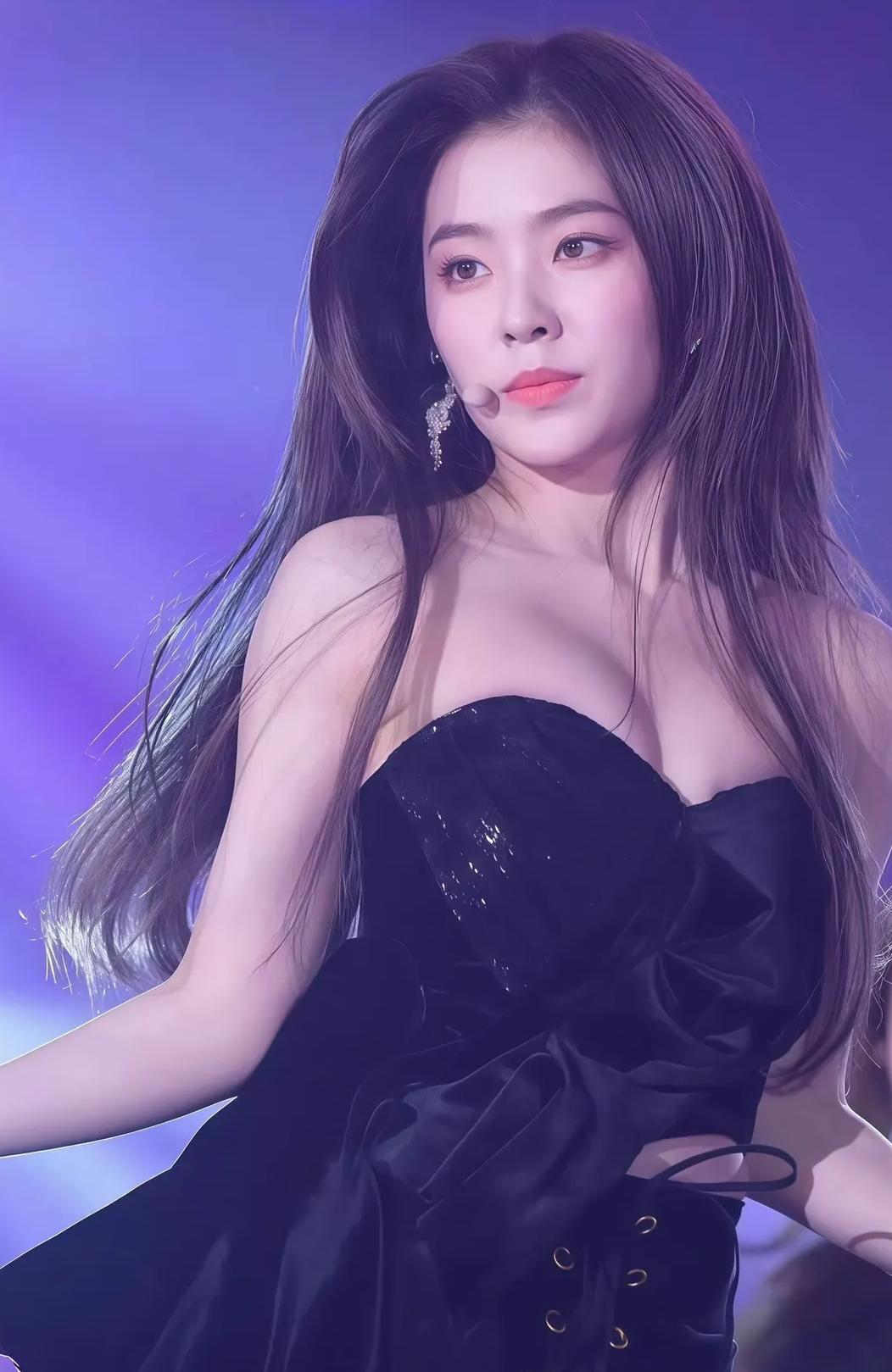 裴珠泫盛世美颜，一眼沦陷！被誉为南韩女团第一神颜，被写入面部美学教科书。2025