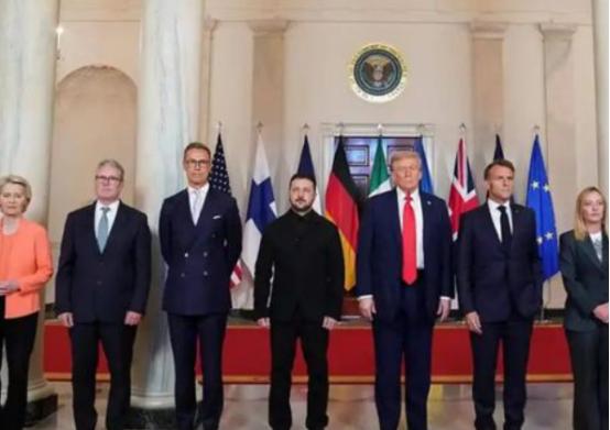 其实我们中国已没有退路了，如果中国再次衰落，欧美绝不会给中国再次复兴的机会，它们