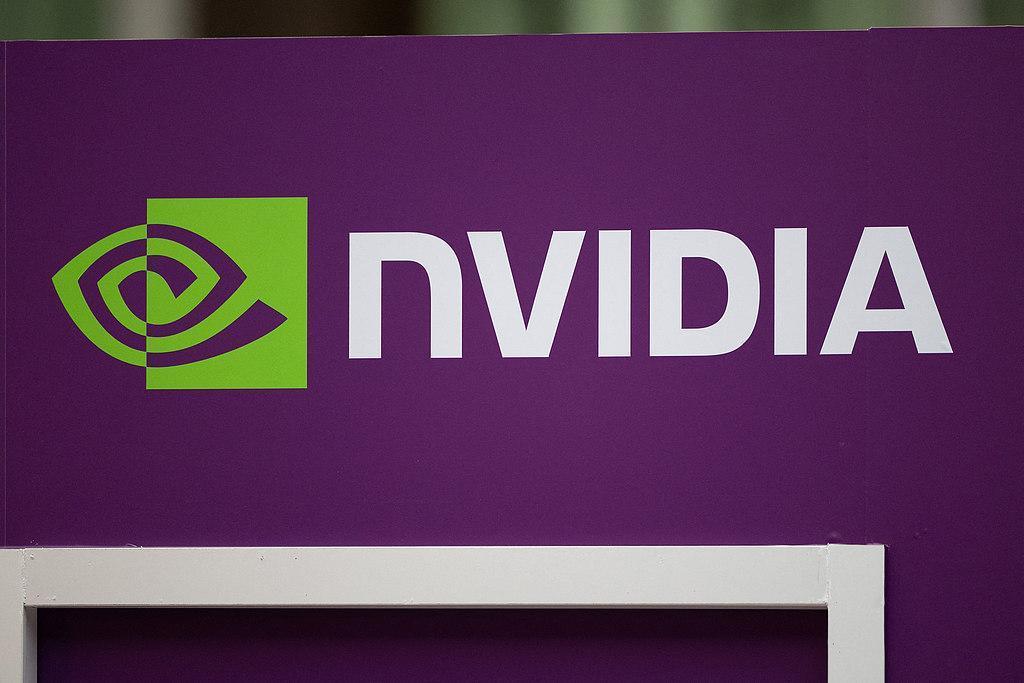 谷歌带着它的AI芯片强势崛起，英伟达一家独大的日子怕是要到头咯！谷歌这芯片可