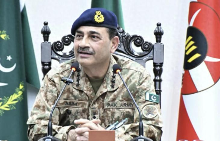 这还怎么藏？巴军元帅爆猛料：渗透进来的塔利班，七成是阿富汗人。巴基斯坦陆军参谋长