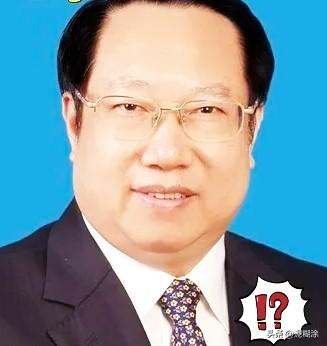 别抱着侥幸心理以为退休就能万事翻篇，把过往污点一并洗脱。66岁的王晓东，恐
