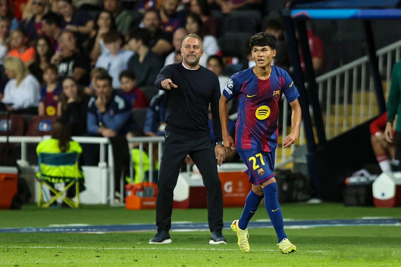 【小妖出走】RMC：巴黎准备激活巴萨小将德罗的6M欧元解约条款，巴萨主教练弗里克