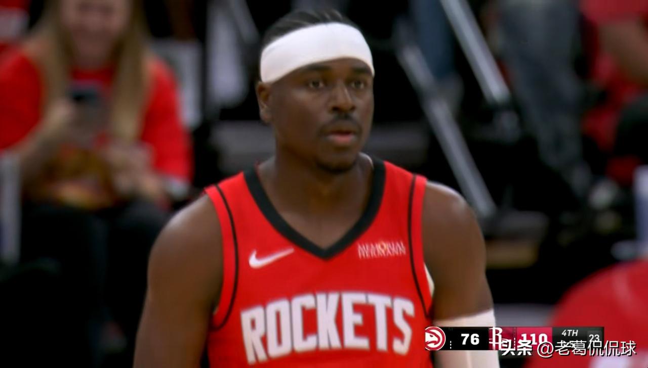 火箭大将霍勒迪真是太出彩了！在今天火箭主场以117：95击败老鹰的比赛中，霍勒迪