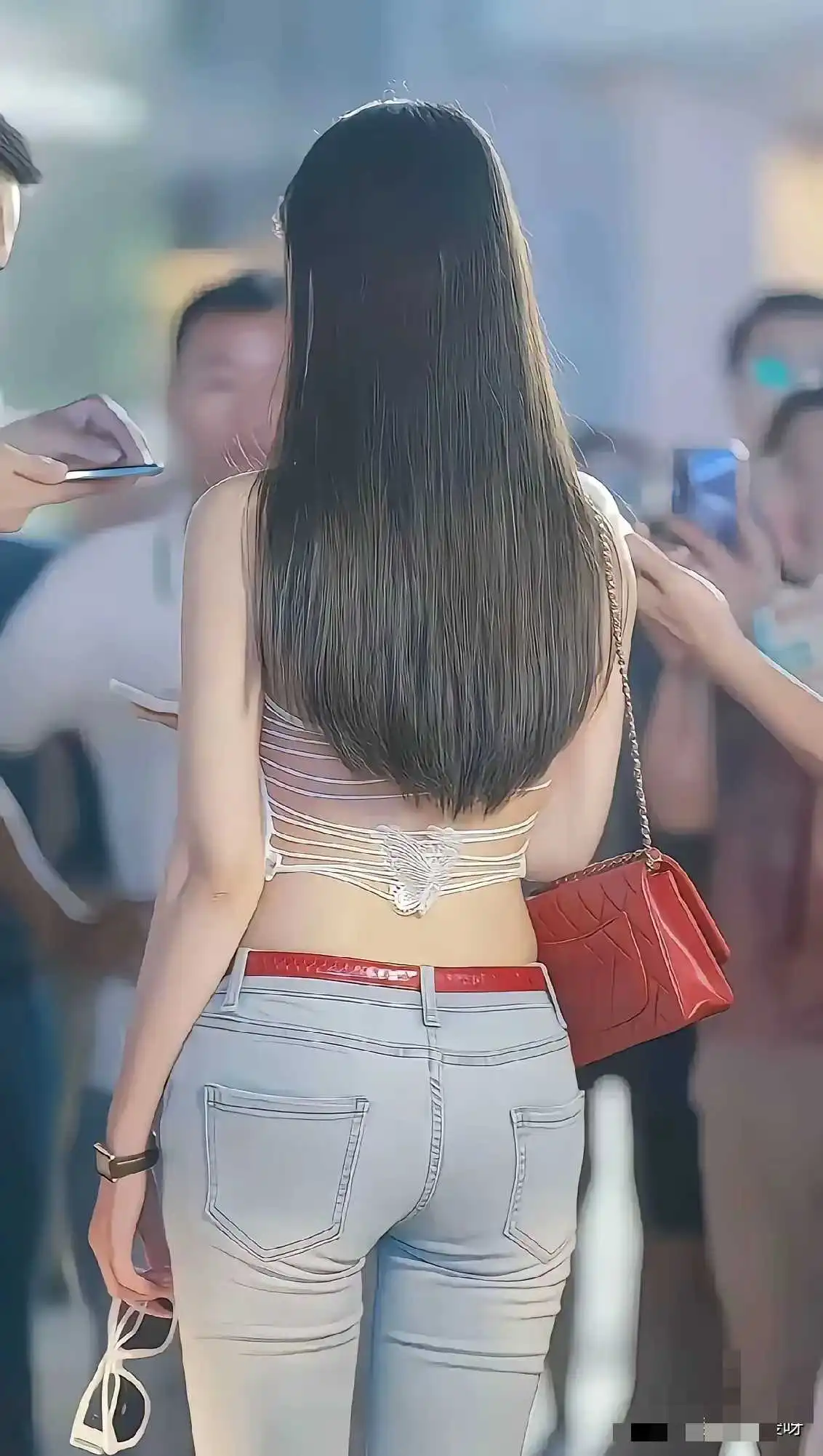 这样上街不会很尴尬嘛？