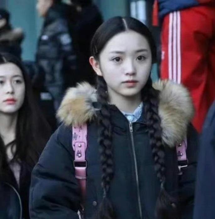 艺考时期的田曦薇，和现在对比变化真大，红气果然能养人