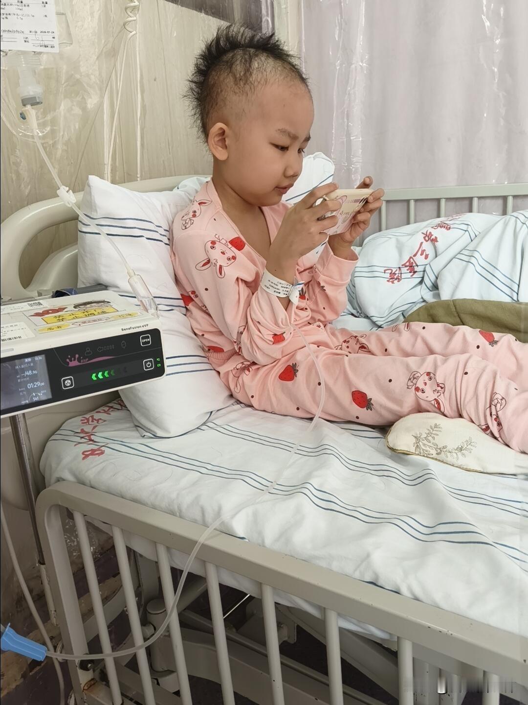 14号晚开始发烧，烧了了一个多星期，到22号就不烧，发烧后不停地量体温，体温高于