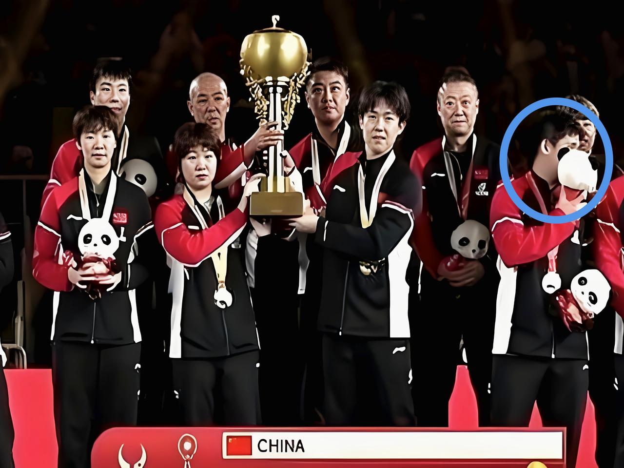 说白了，孙颖莎站哪里，根本不打紧她最大的本钱不是球技，也不是年轻，而是那股