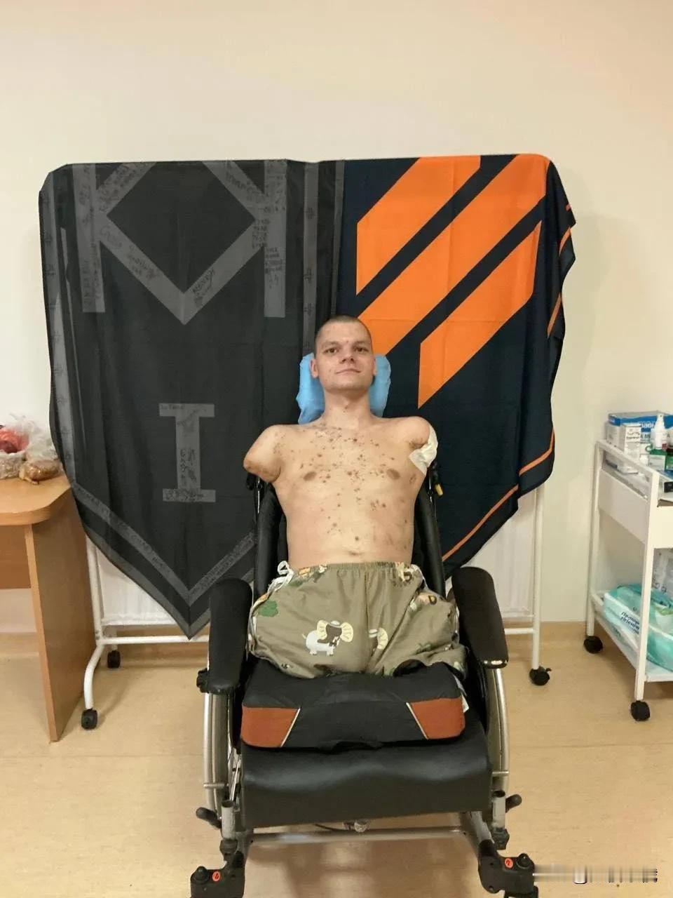 羞辱失去四肢的伤残军人，乌克兰银行遭全民讨伐乌克兰“普里瓦特”银行陷入争议漩