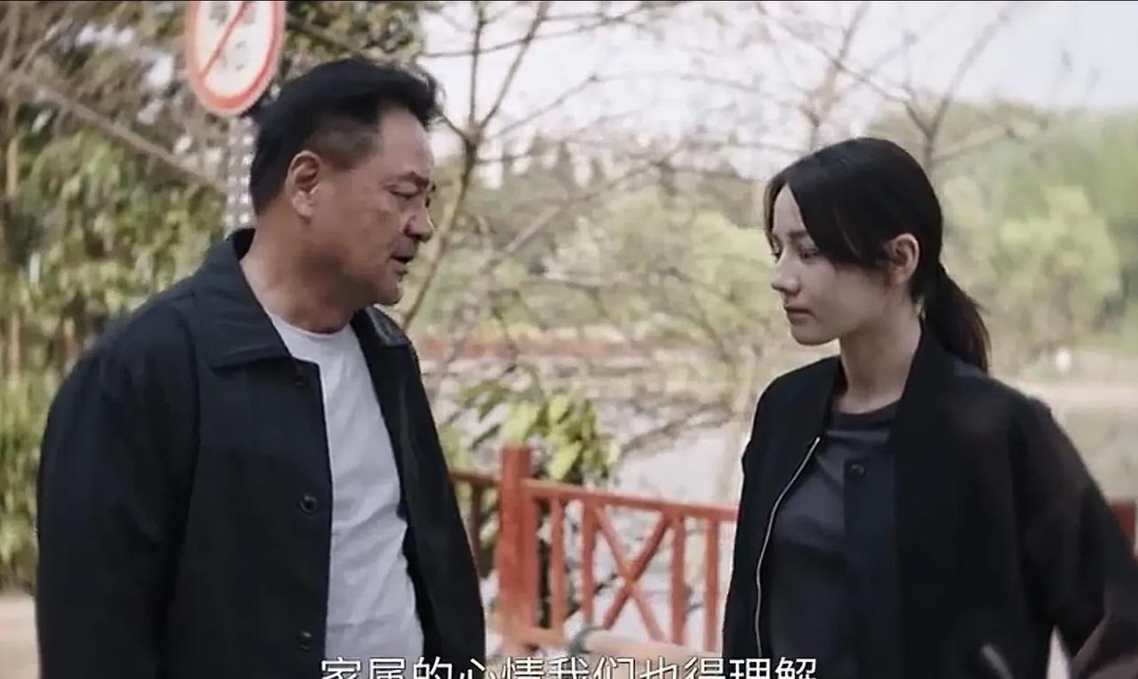 《利剑玫瑰》：真的没有想到，在生命的最后一刻，老尹竟然对人贩子做出这样的事来。