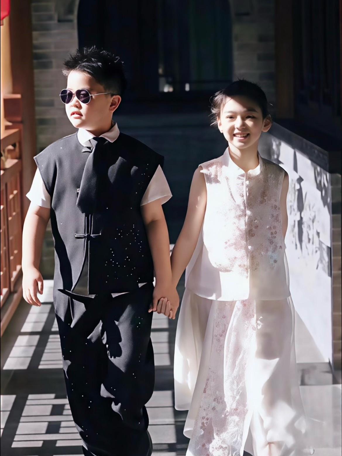 董璇一句话拆穿大人执念，娃们的友情比蜜还甜！董璇聊起孩子们的关系，直接说