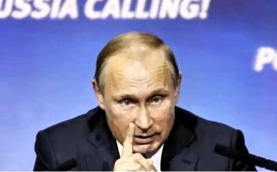 普京就扔了一句话，全世界的空气都安静了。他说，美国的“战斧”导弹要是敢碰俄罗斯一