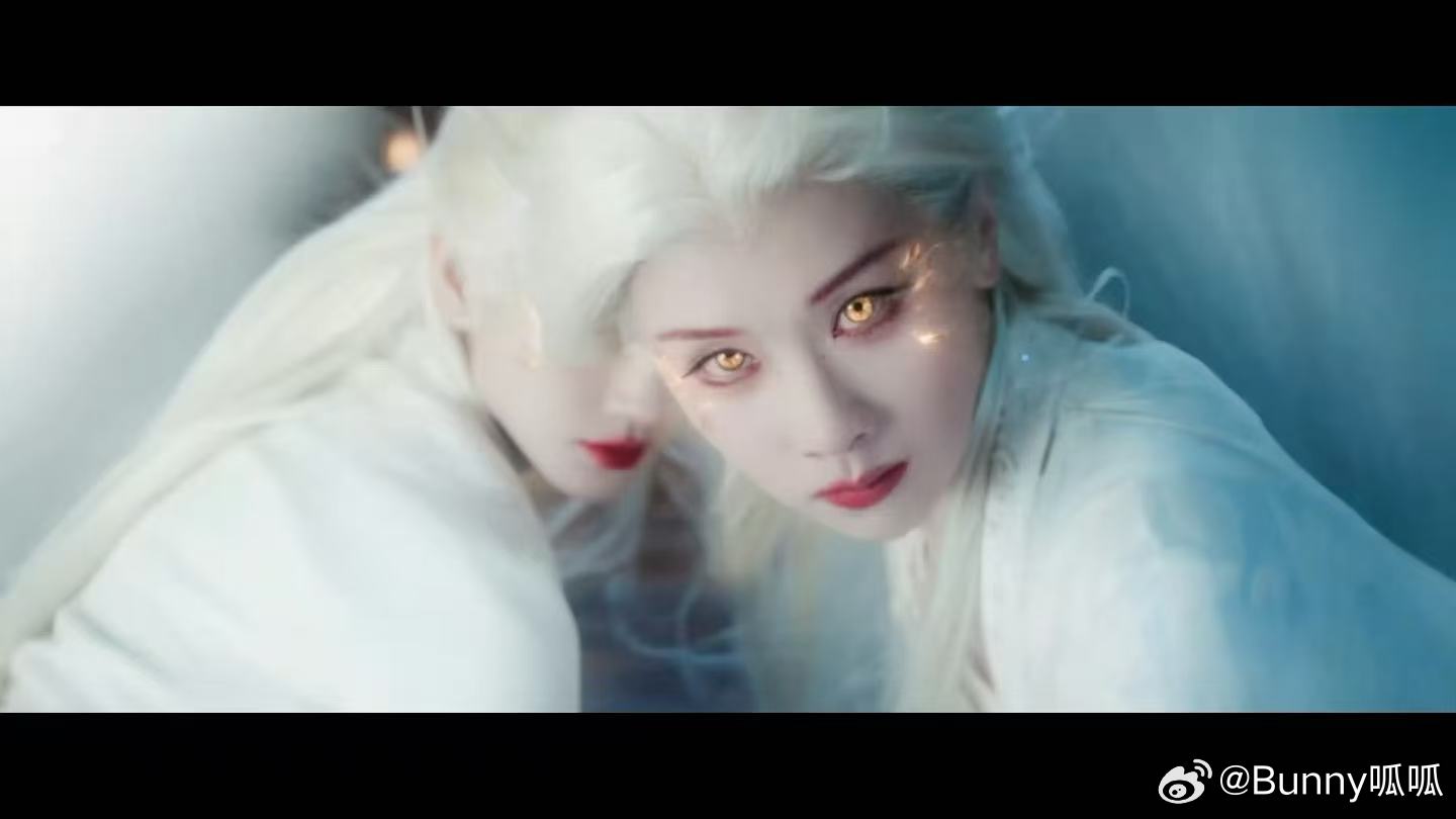 月鳞绮纪愚人节播月鳞绮纪愚人节播来真的谁懂这种惊喜感，本来当个玩笑看，结果真要播