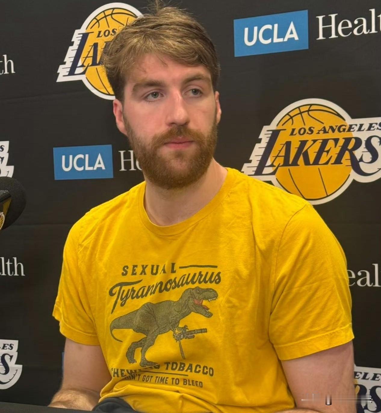 有望转正！蒂米成功征服雷迪克！今天湖人在主场大胜猛龙结束了两连败，本场比赛，