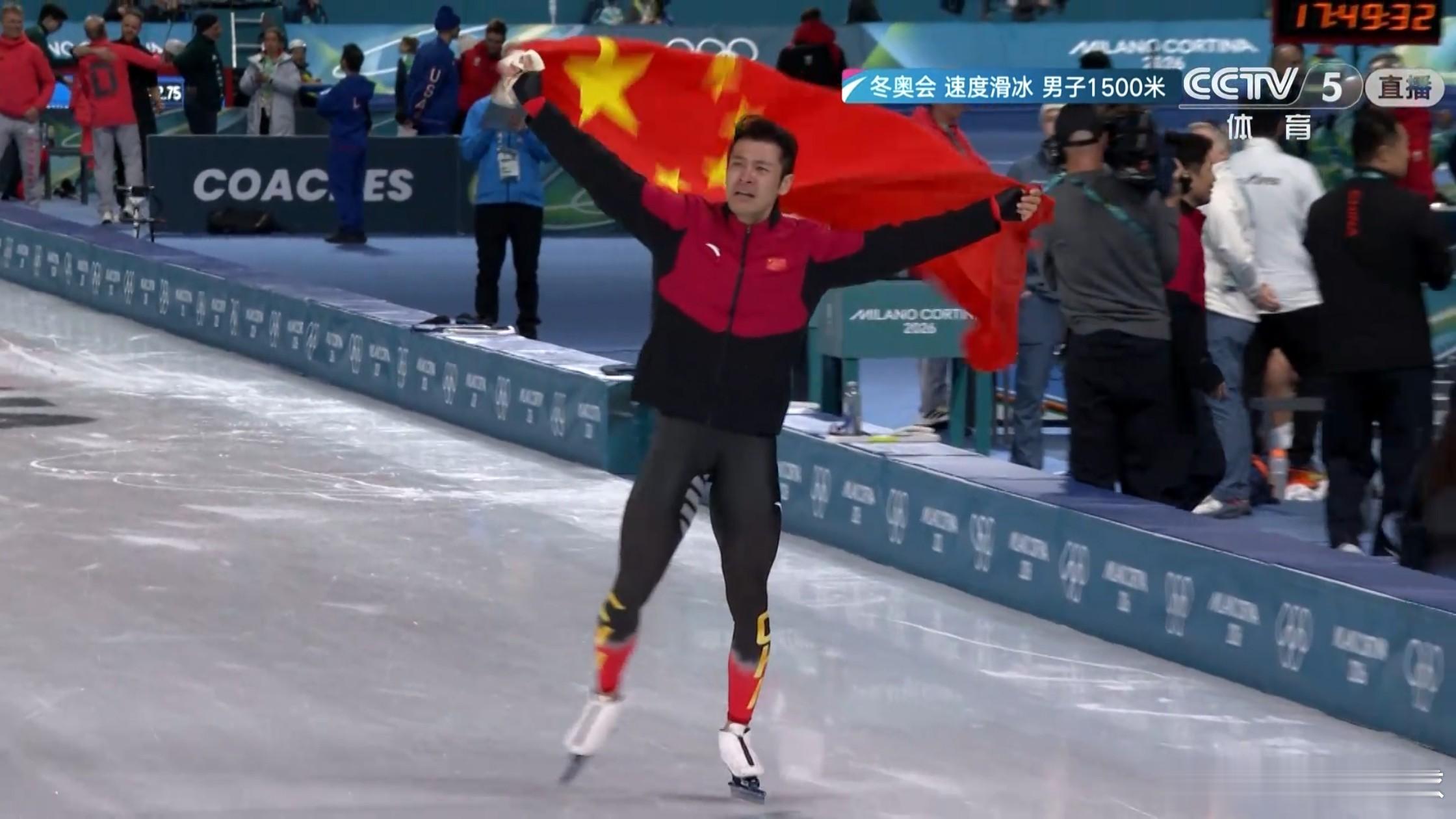 宁忠岩打破奥运纪录宁忠岩破纪录夺金宁忠岩牛逼，打破奥运纪录夺冠，中国代表团