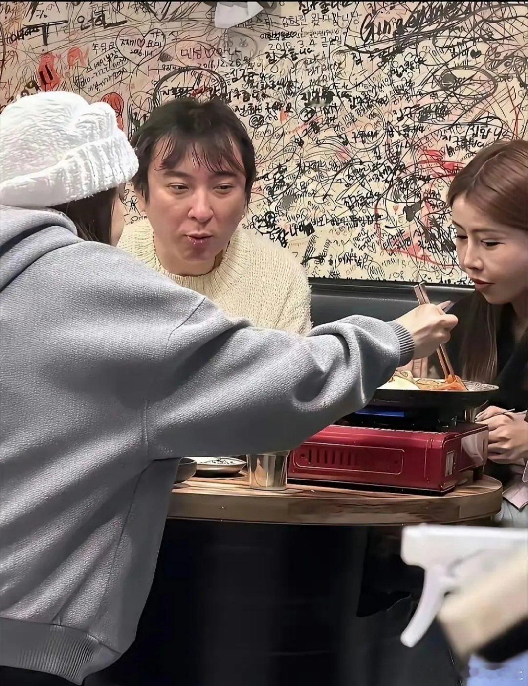 是什么让王思聪变成了如今这副模样