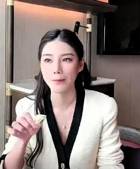 小箖箖不想上体育课，到底怎么回事小箖箖最近总说不想去上体育课，跟筱梅说的，具体