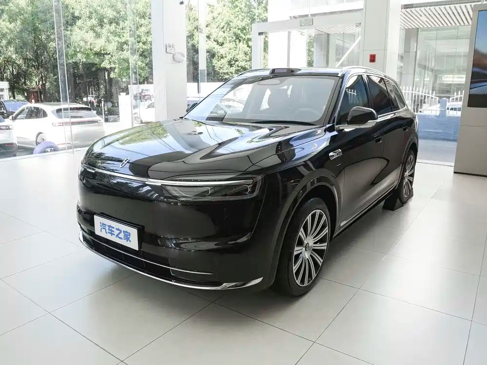 问界M7五座增强版2026年8月上新，中型增程SUV。车身尺寸4930...