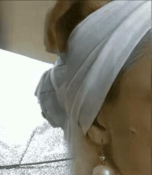 玩笑开不得！我还以为谁媳妇儿精装打扮，眼神犀利透人心脾的呢？谁承想是……#万能