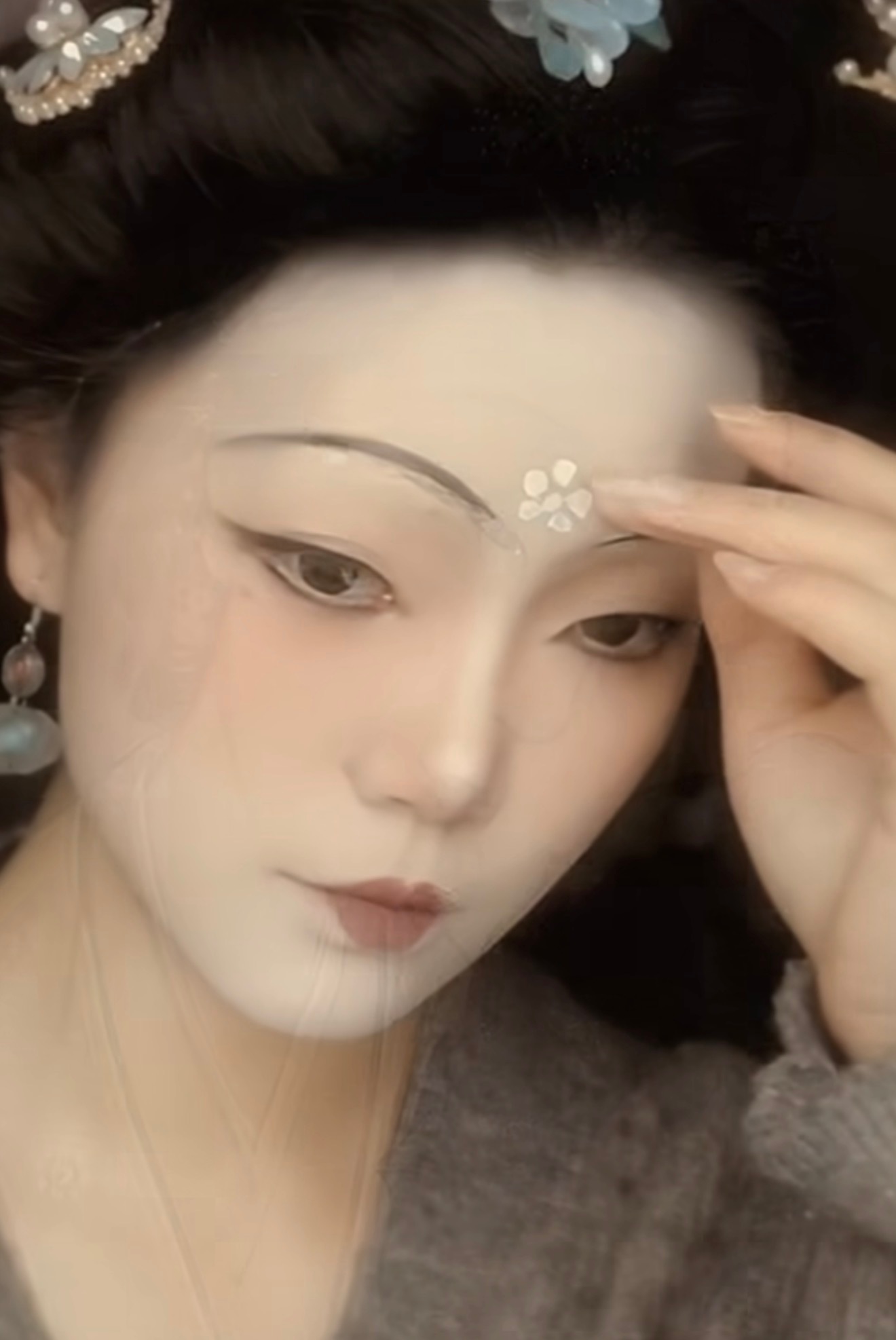 撞脸千年名画是什么体验大概就是古人诚不欺我，千年前的审美放到现在依然能打！原来