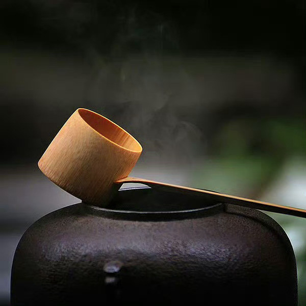 普通人与一个高人最大的区别，就在于高人具备很强大的觉知力。普通人在日常生活中，使