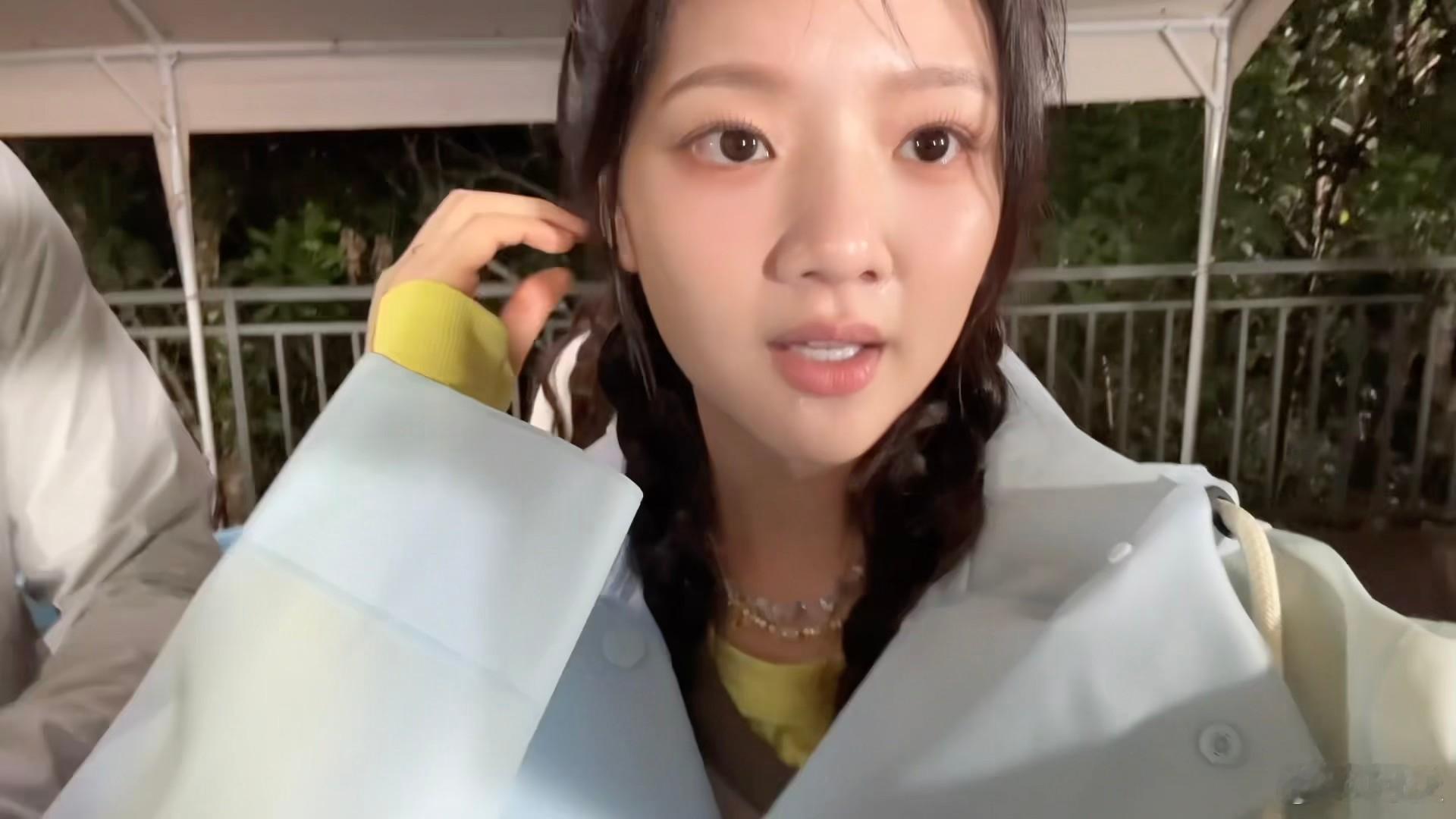 任敏吃蚂蚁任敏生吃蚂蚁看到五哈片段，别的不说，任敏这胆子属实是有点出人意料了！