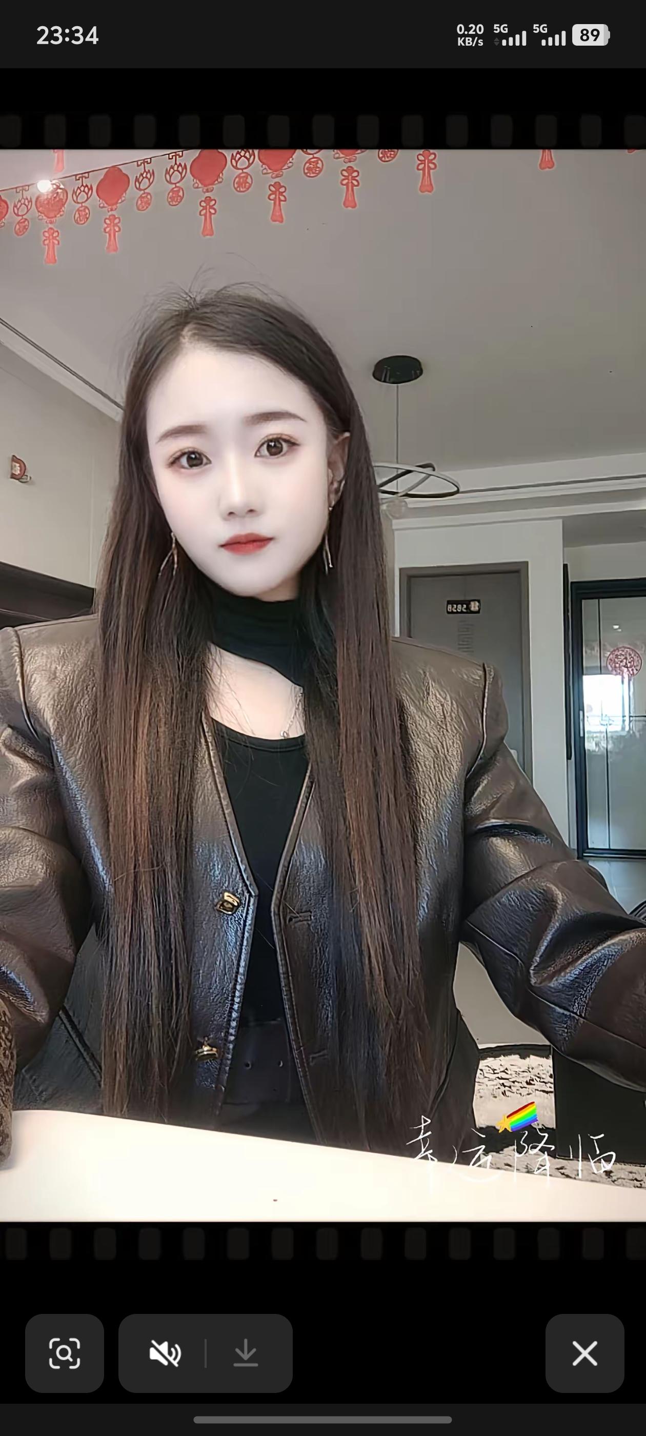 人的一生，对人类社会的发展历史而言，是非常短暂的。古语道，一寸光阴一寸金，寸金难