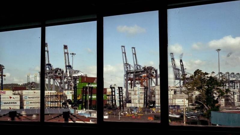 巴拿马港口所有权争议延烧，英国《金融时报》4月15日引述消息人士报道，马士基和地