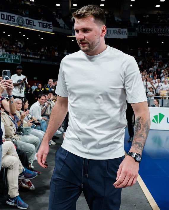 东契奇瘦了？👀东契奇明显瘦了东契奇nba季后赛​​​