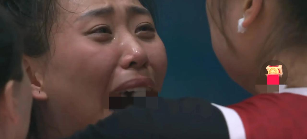 大运会中国女篮81：69战胜美国女篮夺得冠军！刘禹彤、唐子婷、陈玉婕、田媛媛、