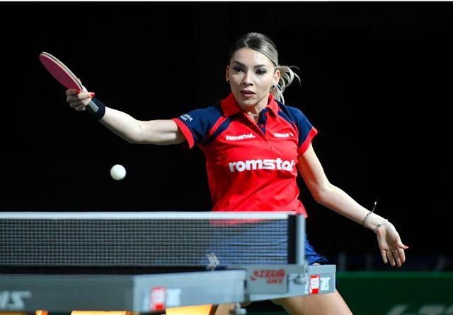 斯佐科斯晋级16强，将对战陈熠！刚刚结束了一场WTT重庆冠军赛女单1/16决