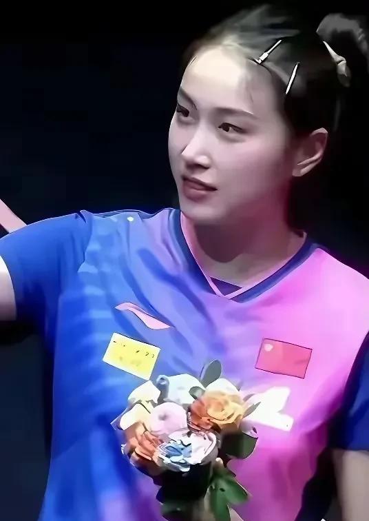 山东鲁能换上徐奕，胜出没有疑问。张本美和不参赛，成都若水居队是连续输球呀！钱天