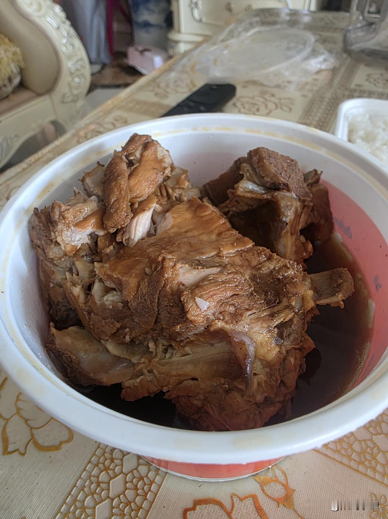 女儿就怕我吃不好，更怕饿着我……今天上午11点，正想做饭，女儿打来电话，告诉