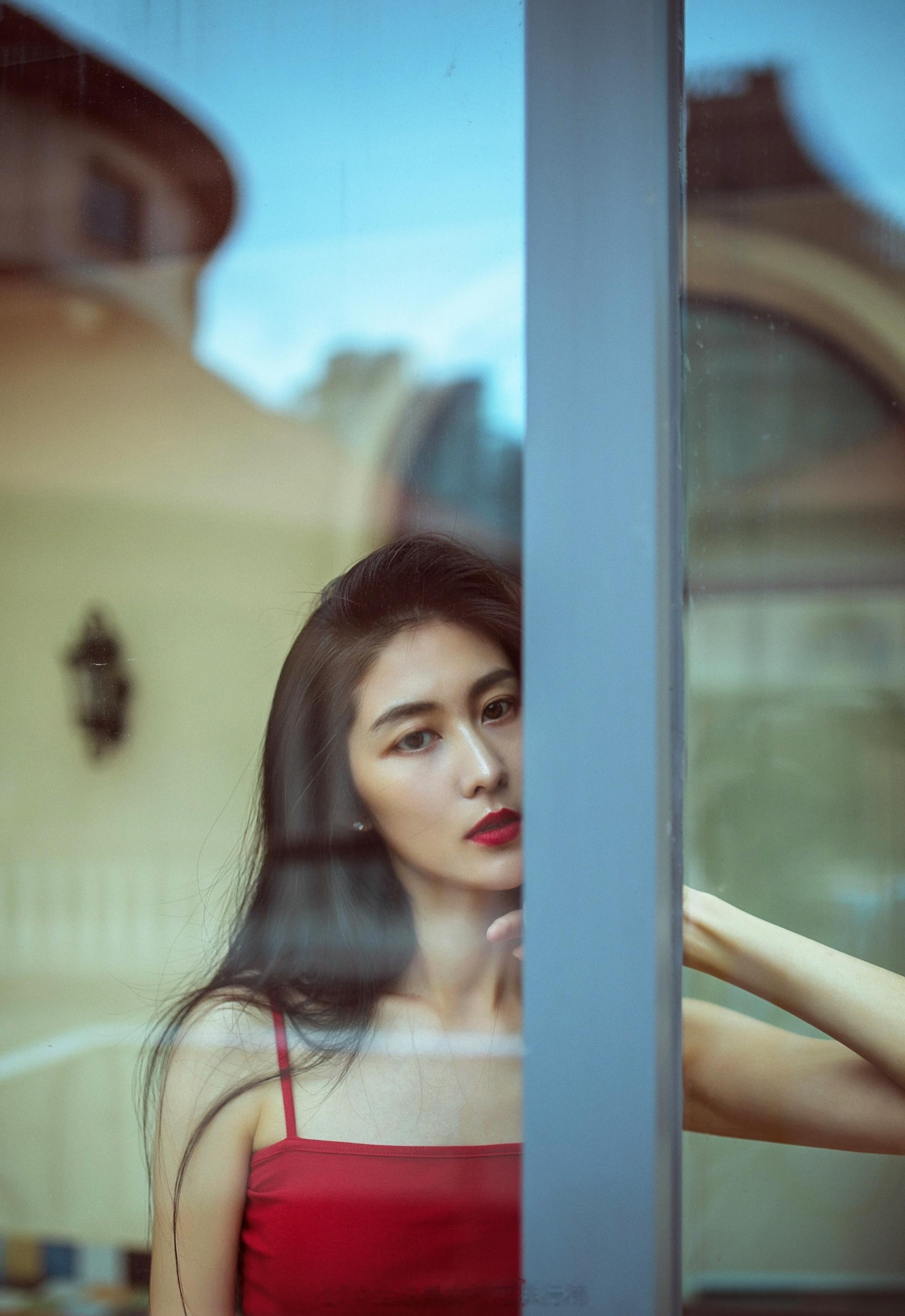 美女毕业于北京舞蹈学院，93年，身高170cm，体重47kg[比心]​​​