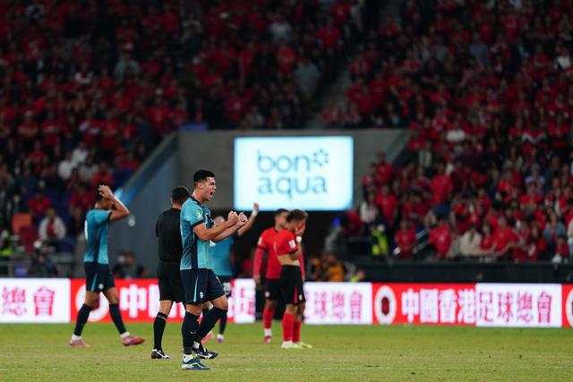 新加坡队时隔41年再度晋级亚洲杯决赛圈, 阵容老化成为中国香港队出局主因