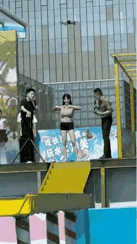 你发现没有？“水上冲关”这个栏目男人都爱看。[捂脸哭][捂脸哭][捂脸哭]