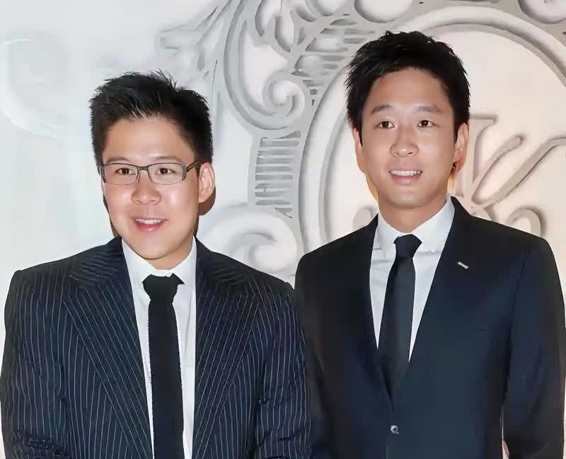 霍氏家族三兄弟的婚姻现状如下：一、霍启刚：已婚。与郭晶晶结婚，婚姻堪称豪门典