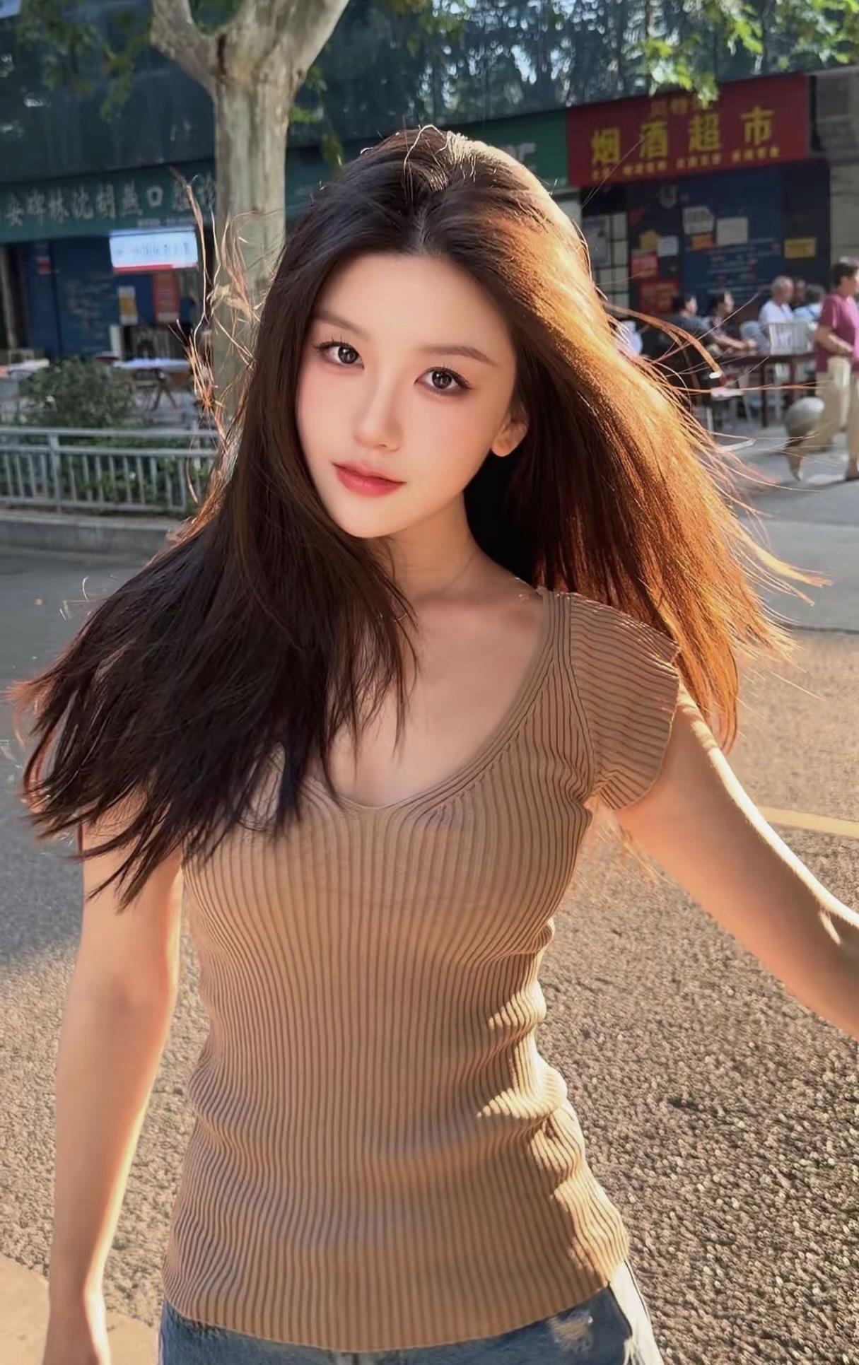 你也喜欢看美女吗漂亮