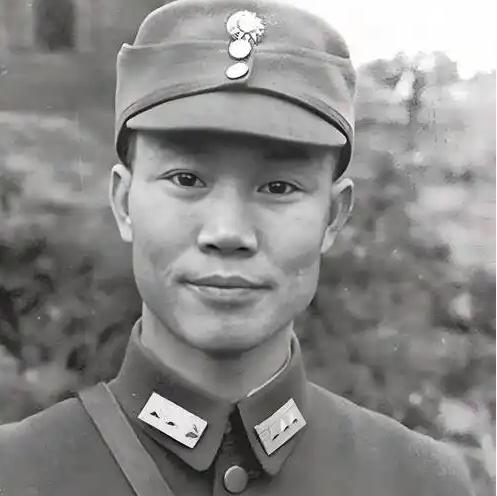 1925年，陈诚回家奔丧。7年不见的妻子想与他同房。妻子吴舜莲刚到床上，就被他强