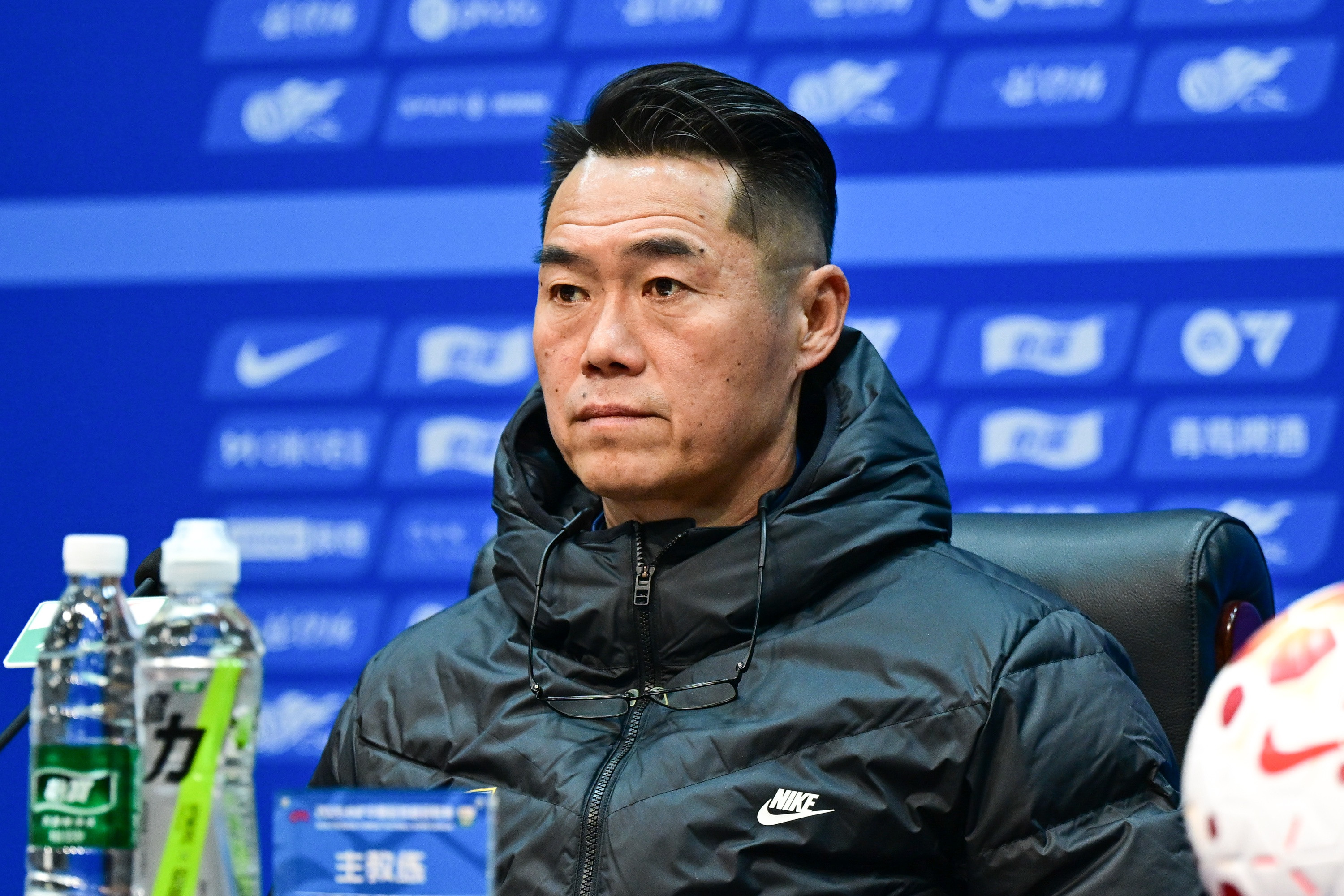 宿茂臻: 韩鹏第一时间在更衣室承担了责任, 状态、欲望没对手好