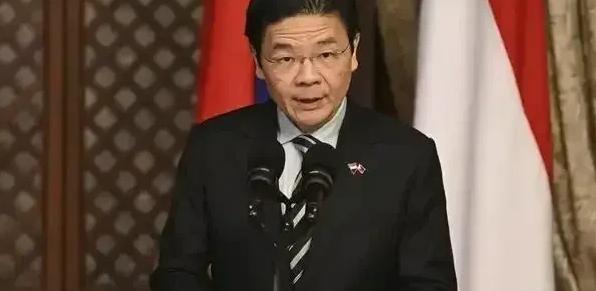 新加坡《联合早报》不顾体面，下场跟中国网友互撕。刊文称那些不看好新加坡发展前景
